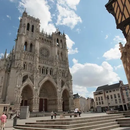 L'Amienoise Proche Zenith Stade Cathedrale Amiens Exterior photo